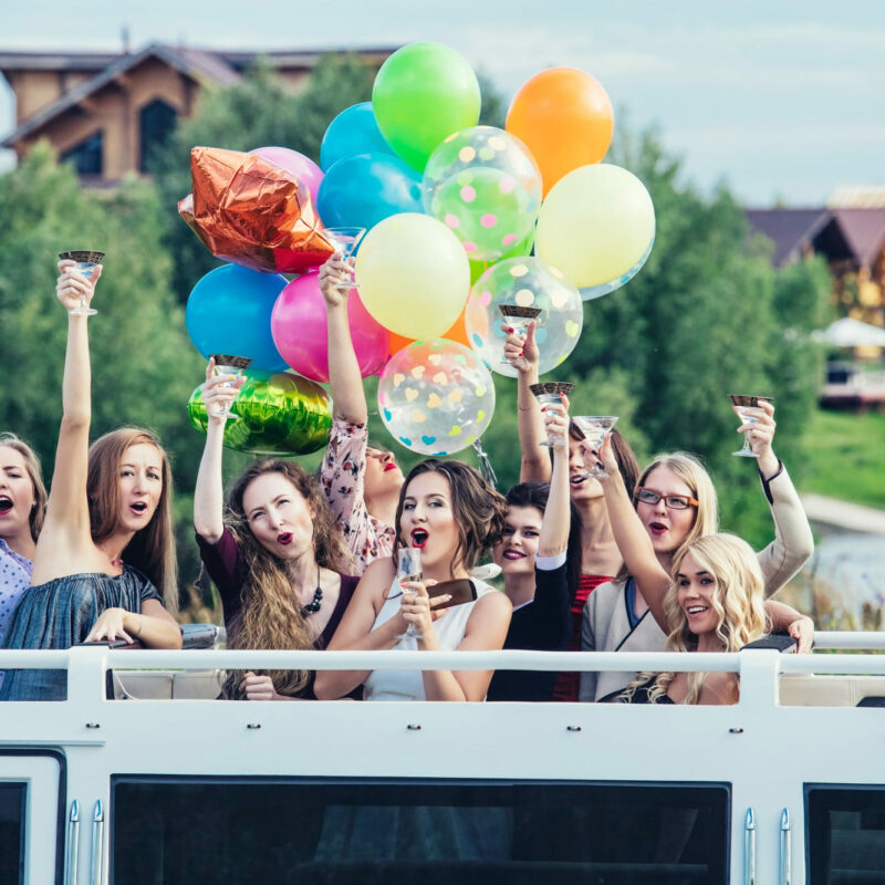 women celebrating hen do